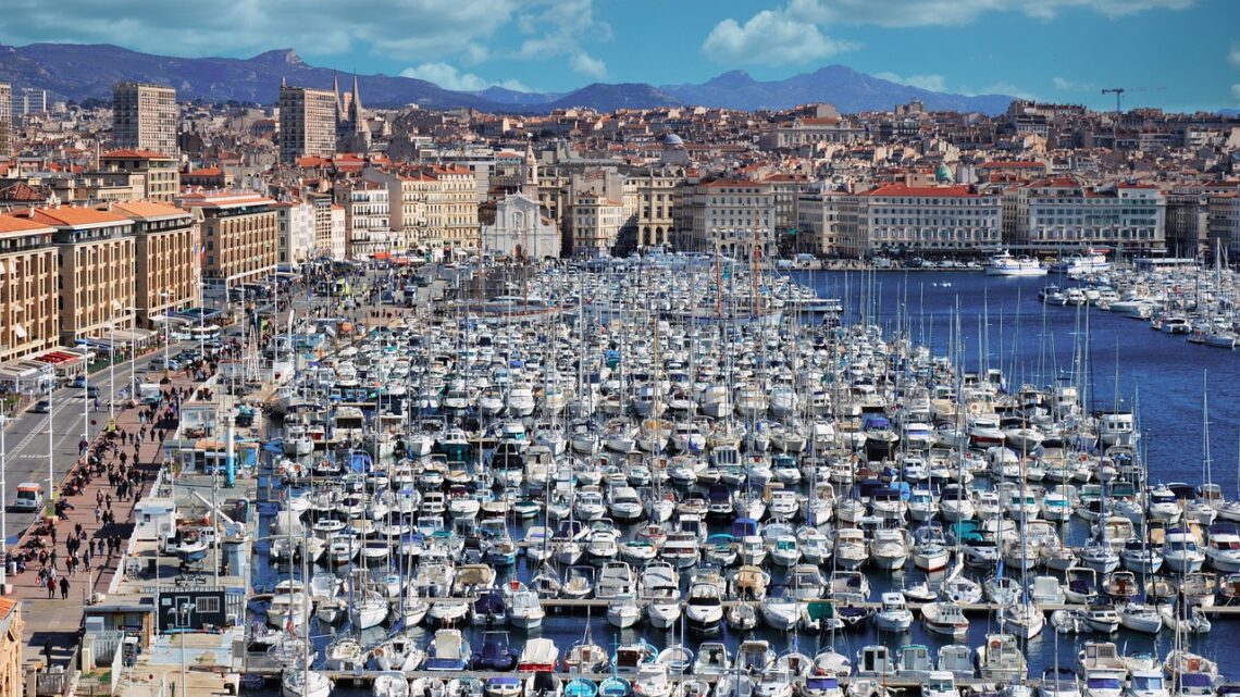 In ein Studio in Marseille investieren: der komplette Leitfaden, um 2026 nicht auf die Nase zu fallen